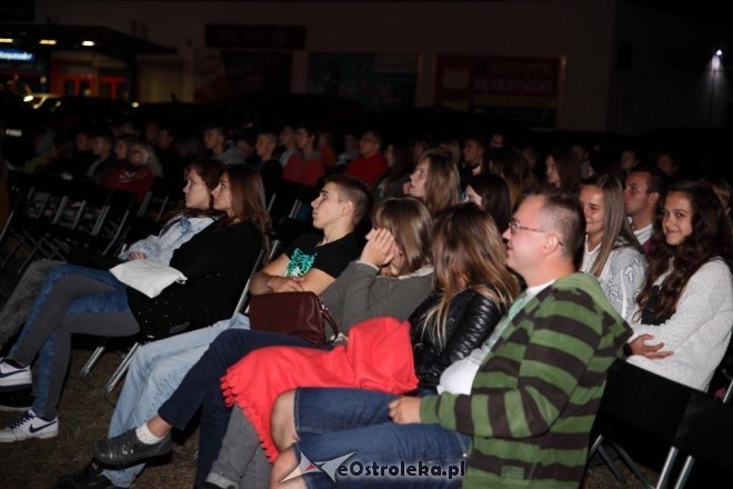 Ostatnie w tym roku „Kino pod Gwiazdami z E.Leclerc” [21.08.2015] - zdjęcie #6 - eOstroleka.pl