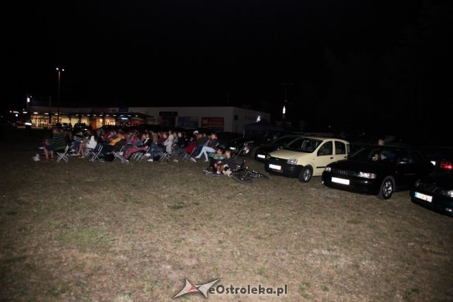 Ostatnie w tym roku „Kino pod Gwiazdami z E.Leclerc” [21.08.2015] - zdjęcie #4 - eOstroleka.pl