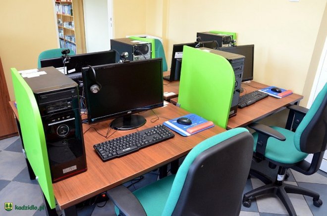 Kadzidło: 150 tys. zł na komputery dla gminnych bibliotek [21.08.2015] - zdjęcie #2 - eOstroleka.pl