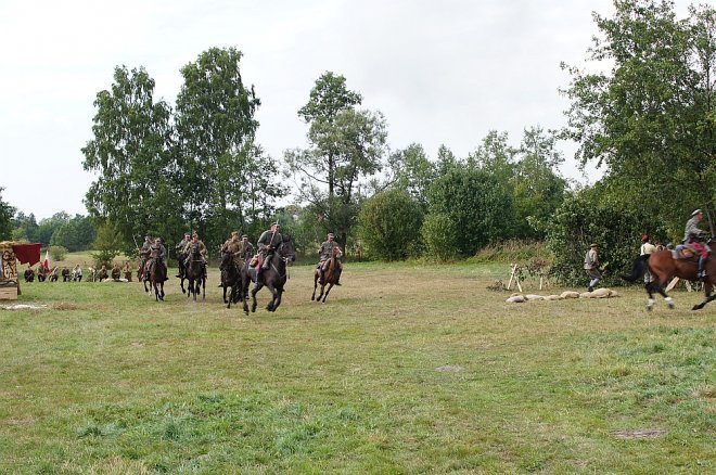 W hołdzie Marynarzom i Ułanom - Rzekuń [23.08.2015] - zdjęcie #51 - eOstroleka.pl