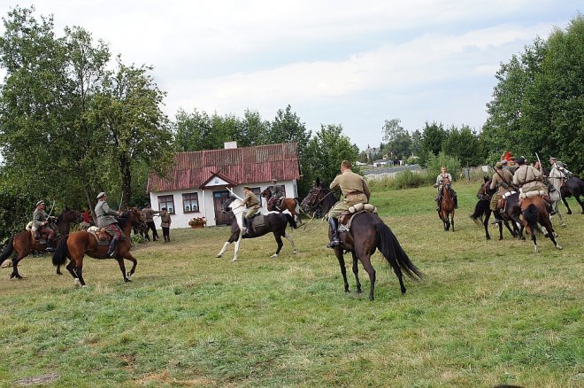 W hołdzie Marynarzom i Ułanom - Rzekuń [23.08.2015] - zdjęcie #45 - eOstroleka.pl