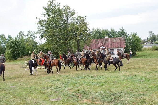 W hołdzie Marynarzom i Ułanom - Rzekuń [23.08.2015] - zdjęcie #35 - eOstroleka.pl