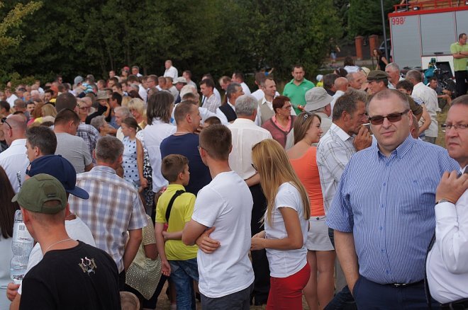 Wypadek podczas inscenizacji w Rzekuniu [23.08.2015] - zdjęcie #9 - eOstroleka.pl