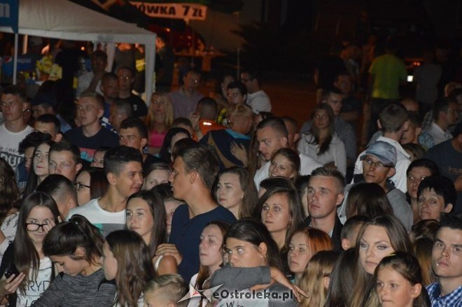 Zespół Shantel podczas Dożynek w Lelisie [23.08.2015] - zdjęcie #18 - eOstroleka.pl