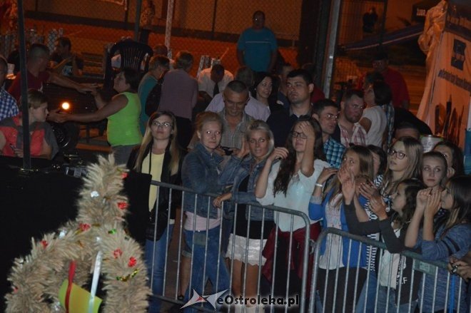 Zespół Shantel podczas Dożynek w Lelisie [23.08.2015] - zdjęcie #11 - eOstroleka.pl