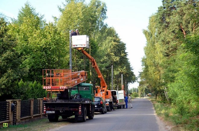 Nowe oświetlenie drogi z Kadzidła do Jeglijowca [24.08.2015] - zdjęcie #3 - eOstroleka.pl