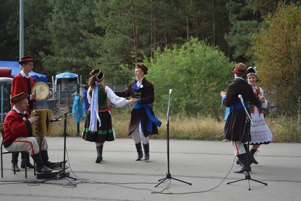 Festyn na zakończenie wakacji w Serafinie [25.08.2015] - zdjęcie #24 - eOstroleka.pl