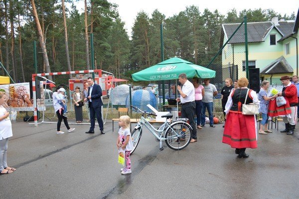 Festyn na zakończenie wakacji w Serafinie [25.08.2015] - zdjęcie #25 - eOstroleka.pl