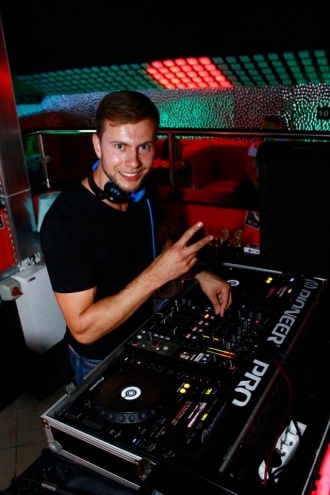 Urodzinowe after party w Clubie Ibiza Zalesie [22.08.2015] - zdjęcie #35 - eOstroleka.pl
