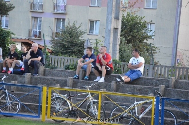 Korona Ostrołęka - Wkra Żuromin [26.08.2015] - zdjęcie #32 - eOstroleka.pl