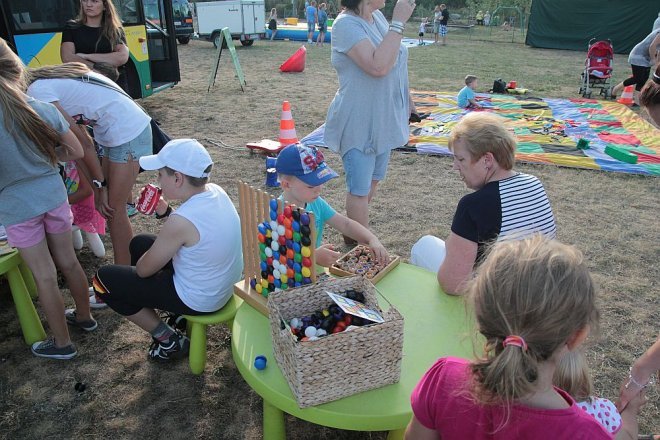 Ostrołęka: Pożegnanie lata z Osiedlem Leśne [29.08.2015] - zdjęcie #15 - eOstroleka.pl