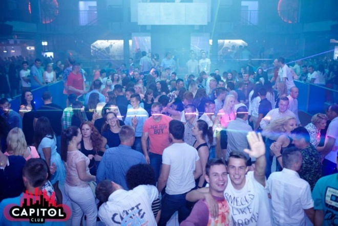 Piękni i Młodzi w klubie Capitol [29.08.2015] - zdjęcie #37 - eOstroleka.pl
