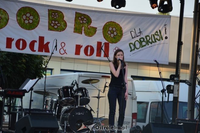 Koncert charytatywny dla Dobrusi Napiórkowskiej [30.08.2015] - zdjęcie #21 - eOstroleka.pl