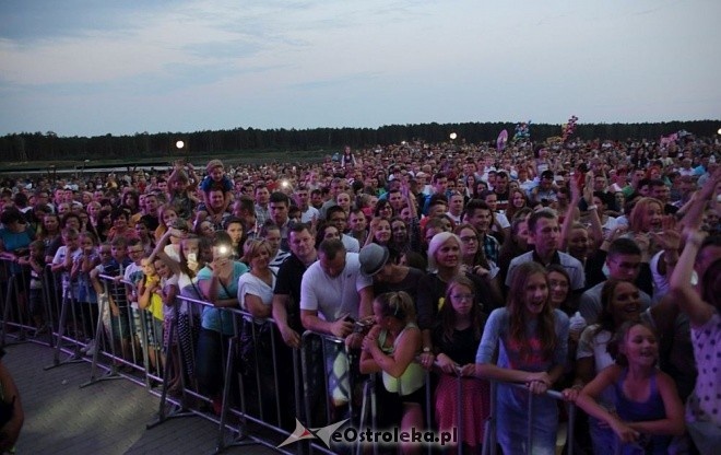 Miodobranie Kurpiowskie 2015: Kamil Bednarek dał niesamowity koncert [31.08.2015] - zdjęcie #1 - eOstroleka.pl