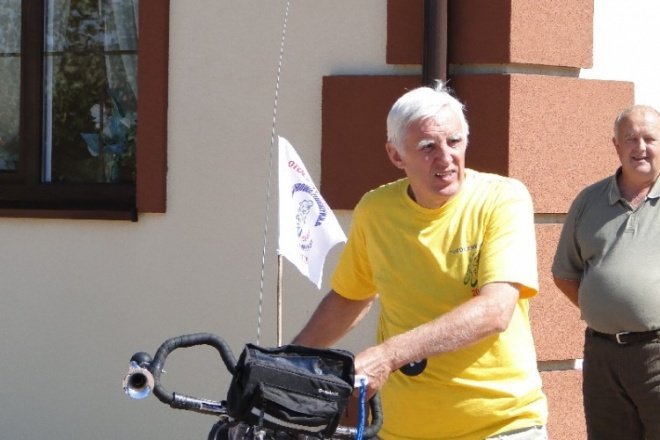 Pielgrzymka rowerowa na Jasną Górę (20.08.09) - zdjęcie #8 - eOstroleka.pl