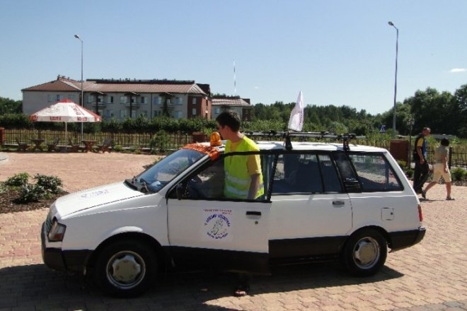 Pielgrzymka rowerowa na Jasną Górę (20.08.09) - zdjęcie #7 - eOstroleka.pl