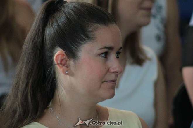 Rozpoczęcie roku szkolnego 2015/2016 w I Liceum Ogólnokształcącym w Ostrołęce [01.09.2015] - zdjęcie #76 - eOstroleka.pl