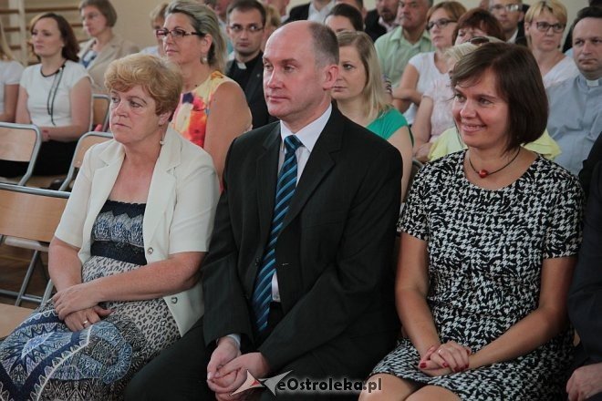 Rozpoczęcie roku szkolnego 2015/2016 w Zespole Szkół Zawodowych nr 1 w Ostrołęce [01.09.2015] - zdjęcie #28 - eOstroleka.pl