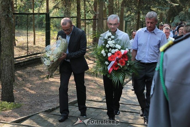 Ostrołęka: Miejskie obchody 76. rocznicy wybuchu II Wojny Światowej [01.09.2015] - zdjęcie #45 - eOstroleka.pl