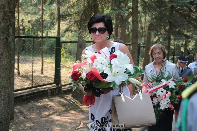 Ostrołęka: Miejskie obchody 76. rocznicy wybuchu II Wojny Światowej [01.09.2015] - zdjęcie #36 - eOstroleka.pl