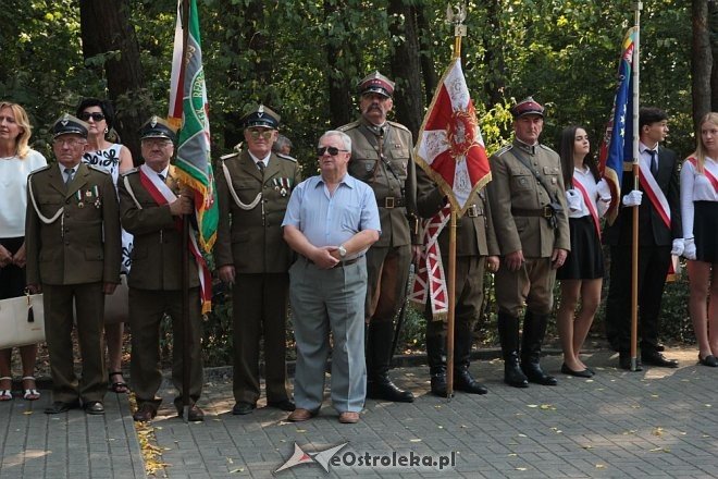 Ostrołęka: Miejskie obchody 76. rocznicy wybuchu II Wojny Światowej [01.09.2015] - zdjęcie #6 - eOstroleka.pl