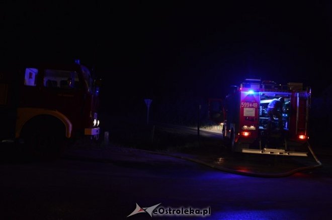 Pożar w Piaseczni [01.09.2015] - zdjęcie #4 - eOstroleka.pl