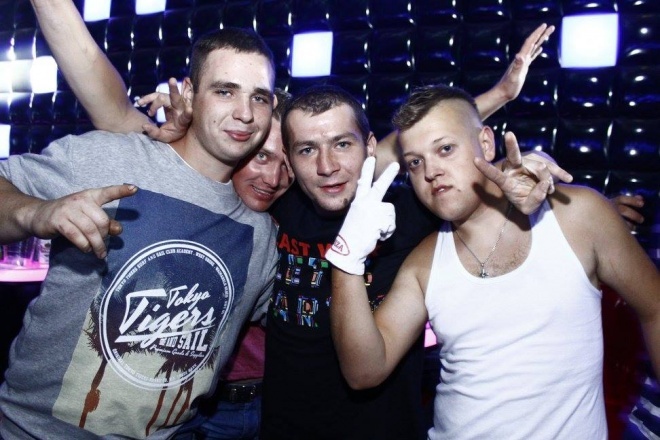 Didżej Mietek i Piana Party w Clubie Ibiza Zalesie [01.09.2015] - zdjęcie #12 - eOstroleka.pl