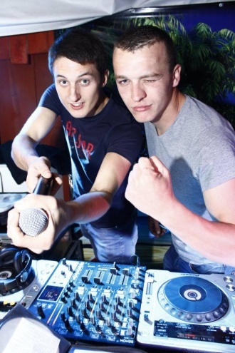 Didżej Mietek i Piana Party w Clubie Ibiza Zalesie [01.09.2015] - zdjęcie #64 - eOstroleka.pl