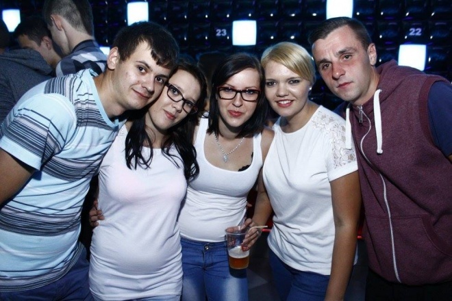Didżej Mietek i Piana Party w Clubie Ibiza Zalesie [01.09.2015] - zdjęcie #78 - eOstroleka.pl