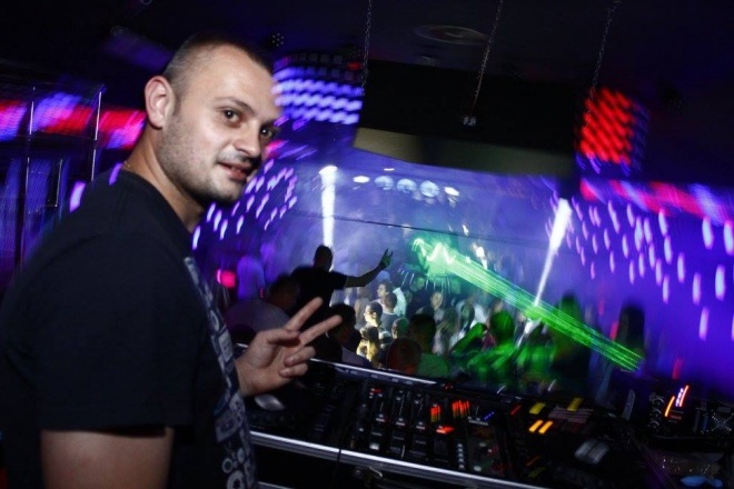 Didżej Mietek i Piana Party w Clubie Ibiza Zalesie [01.09.2015] - zdjęcie #84 - eOstroleka.pl