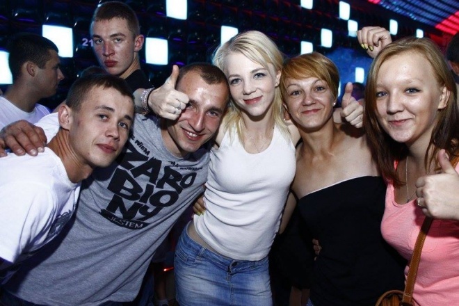 Didżej Mietek i Piana Party w Clubie Ibiza Zalesie [01.09.2015] - zdjęcie #108 - eOstroleka.pl