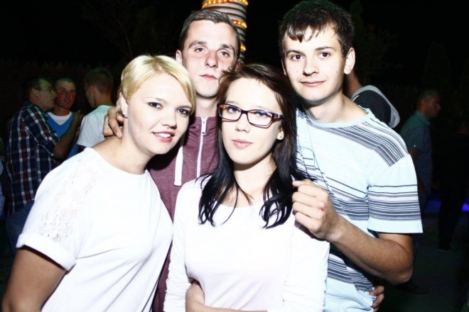 Didżej Mietek i Piana Party w Clubie Ibiza Zalesie [01.09.2015] - zdjęcie #110 - eOstroleka.pl