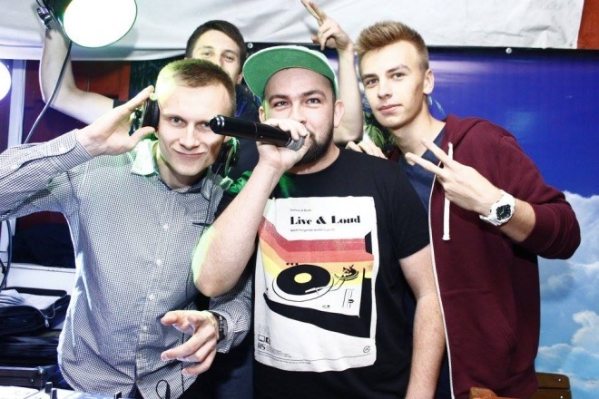 Didżej Mietek i Piana Party w Clubie Ibiza Zalesie [01.09.2015] - zdjęcie #52 - eOstroleka.pl