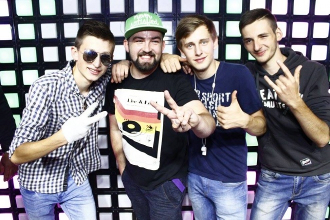 Didżej Mietek i Piana Party w Clubie Ibiza Zalesie [01.09.2015] - zdjęcie #51 - eOstroleka.pl