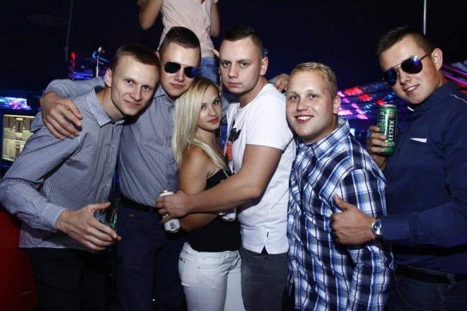 Didżej Mietek i Piana Party w Clubie Ibiza Zalesie [01.09.2015] - zdjęcie #42 - eOstroleka.pl