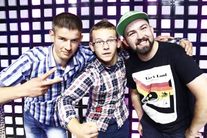 Didżej Mietek i Piana Party w Clubie Ibiza Zalesie [01.09.2015] - zdjęcie #32 - eOstroleka.pl