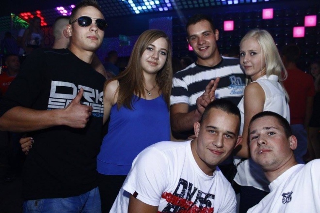 Didżej Mietek i Piana Party w Clubie Ibiza Zalesie [01.09.2015] - zdjęcie #174 - eOstroleka.pl