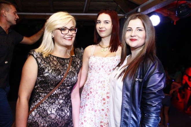 Didżej Mietek i Piana Party w Clubie Ibiza Zalesie [01.09.2015] - zdjęcie #18 - eOstroleka.pl