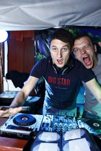 Didżej Mietek i Piana Party w Clubie Ibiza Zalesie [01.09.2015] - zdjęcie #119 - eOstroleka.pl