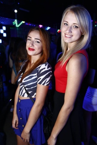 Didżej Mietek i Piana Party w Clubie Ibiza Zalesie [01.09.2015] - zdjęcie #1 - eOstroleka.pl