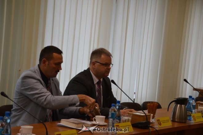 XIII sesja Rady Miasta Ostrołęki [04.09.2015] - zdjęcie #2 - eOstroleka.pl
