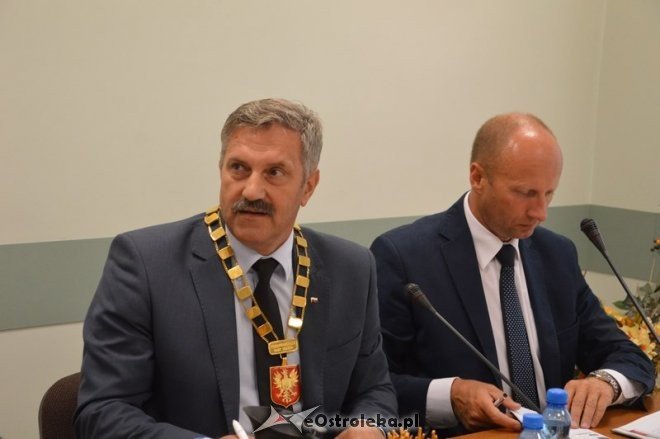 XIII sesja Rady Miasta Ostrołęki [04.09.2015] - zdjęcie #21 - eOstroleka.pl