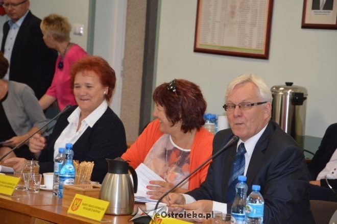 XIII sesja Rady Miasta Ostrołęki [04.09.2015] - zdjęcie #25 - eOstroleka.pl