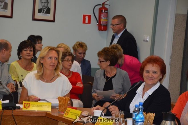 XIII sesja Rady Miasta Ostrołęki [04.09.2015] - zdjęcie #26 - eOstroleka.pl