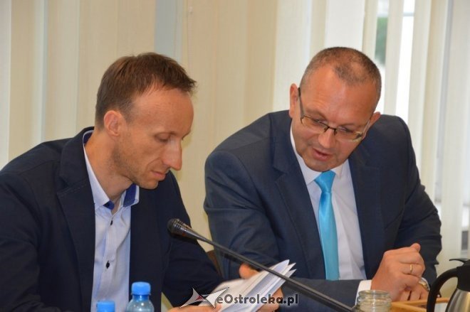 XIII sesja Rady Miasta Ostrołęki [04.09.2015] - zdjęcie #39 - eOstroleka.pl
