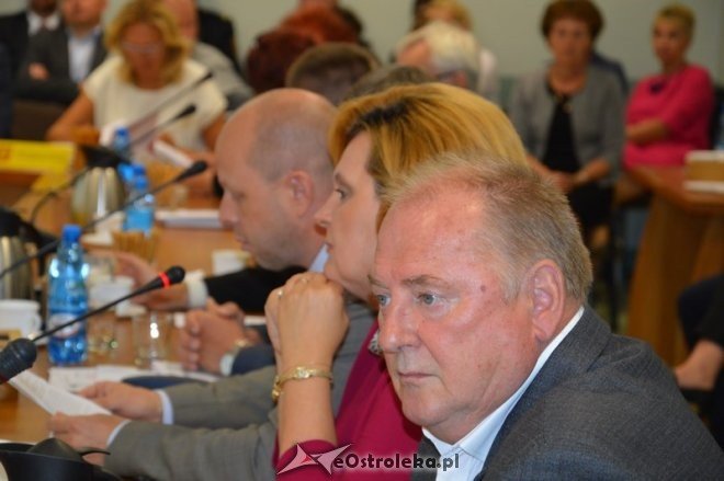 XIII sesja Rady Miasta Ostrołęki [04.09.2015] - zdjęcie #47 - eOstroleka.pl