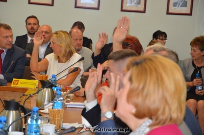 XIII sesja Rady Miasta Ostrołęki [04.09.2015] - zdjęcie #51 - eOstroleka.pl