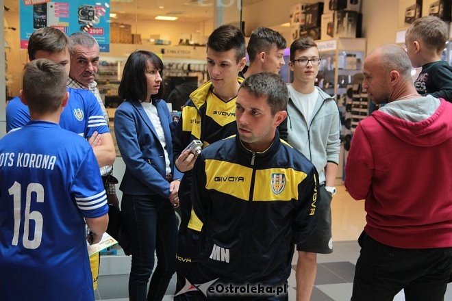 Z Bursztynową do szkoły, czyli targi zajęć pozalekcyjnych [06.09.2015] - zdjęcie #65 - eOstroleka.pl