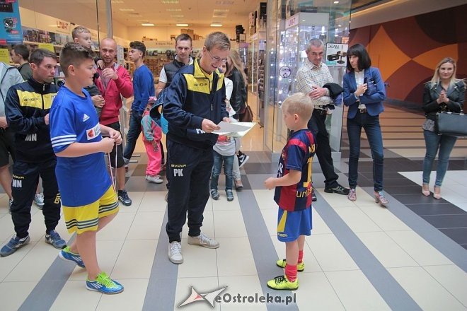 Z Bursztynową do szkoły, czyli targi zajęć pozalekcyjnych [06.09.2015] - zdjęcie #56 - eOstroleka.pl