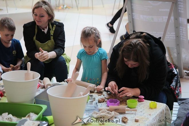 Z Bursztynową do szkoły, czyli targi zajęć pozalekcyjnych [06.09.2015] - zdjęcie #31 - eOstroleka.pl